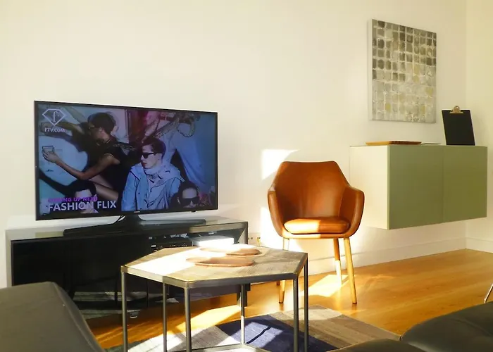 Appartement Charming Equipped Ac Lift Parking 4p Lisboa