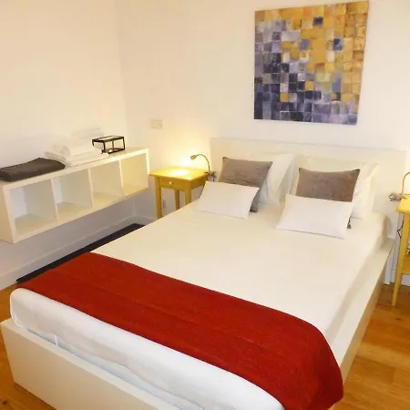 Charming Equipped Ac Lift Parking 4p *