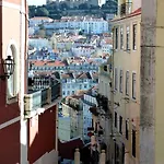 Appartement Charming Equipped Ac Lift Parking 4p Lisboa