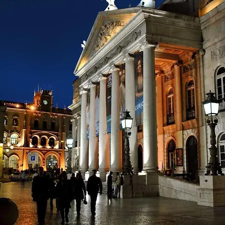 Charming Equipped Ac Lift Parking 4p شقة *