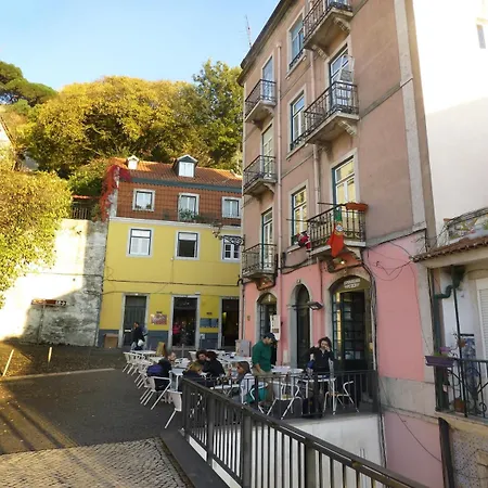 Charming Equipped Ac Lift Parking 4p Apartment *