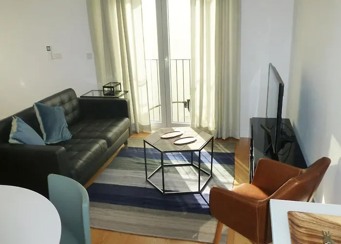 Charming Equipped Ac Lift Parking 4p Apartmán Lisboa