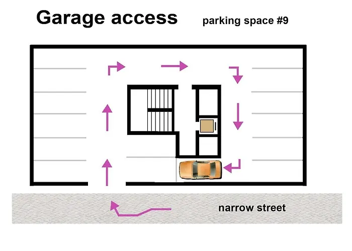 Charming Equipped Ac Lift Parking 4p
