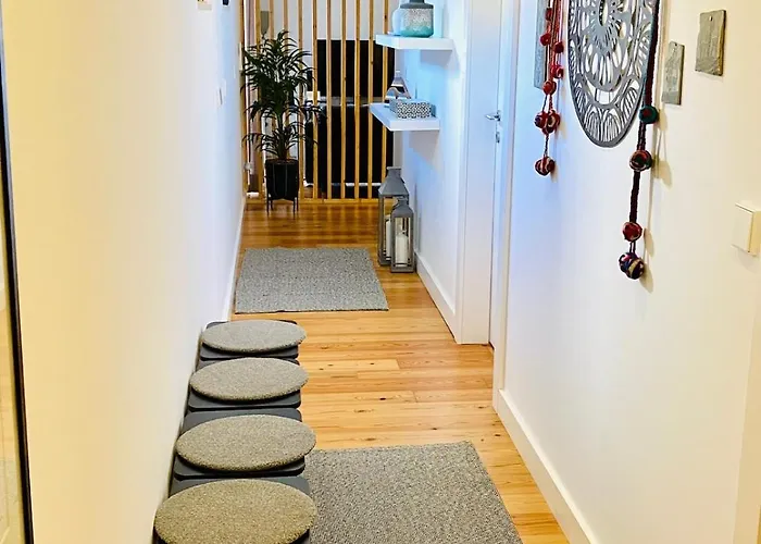 Apartmán Charming Equipped Ac Lift Parking 4p