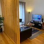 Charming Equipped Ac Lift Parking 4p Апартаменты Лиссабон